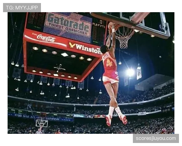 NBA垂直起跳规则全解析：如何合法封盖避免防守犯规